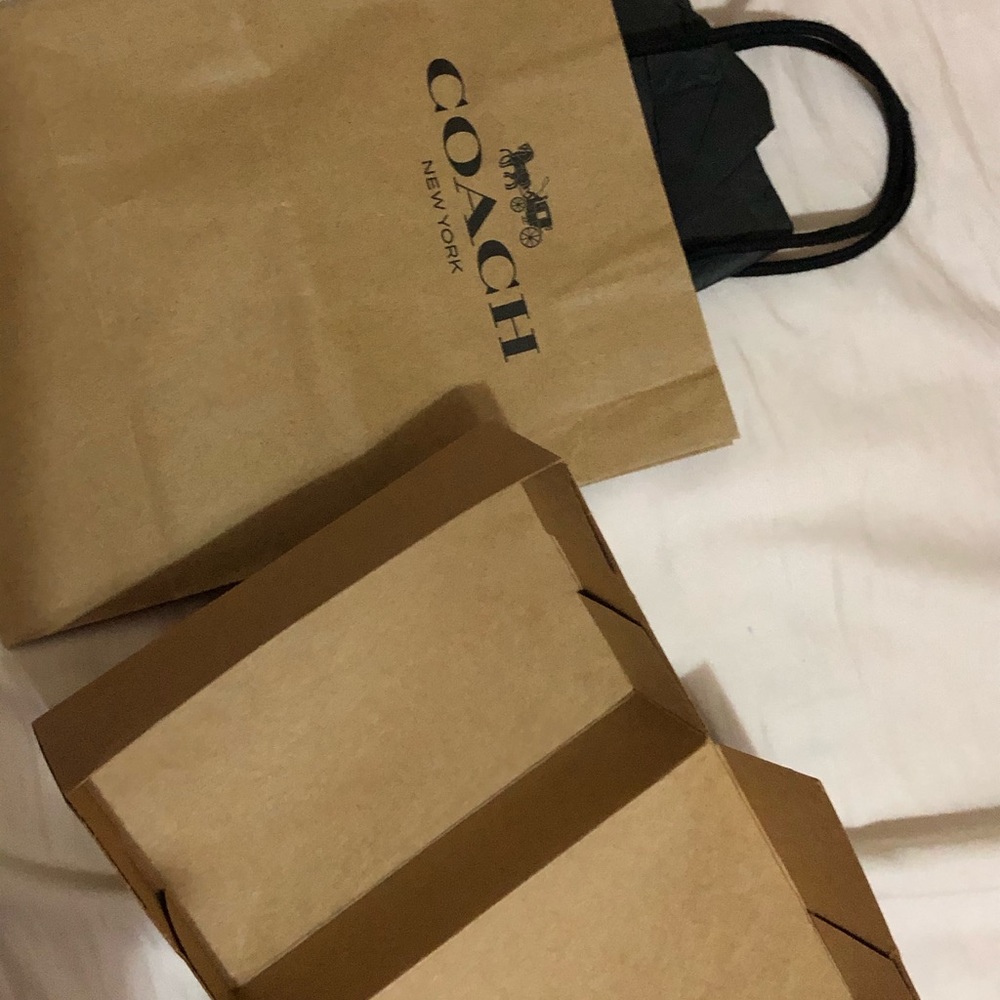 Coach Gift Bag + Small Box - Picture 2 of 2